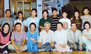 洗澡堂老板家的男人们